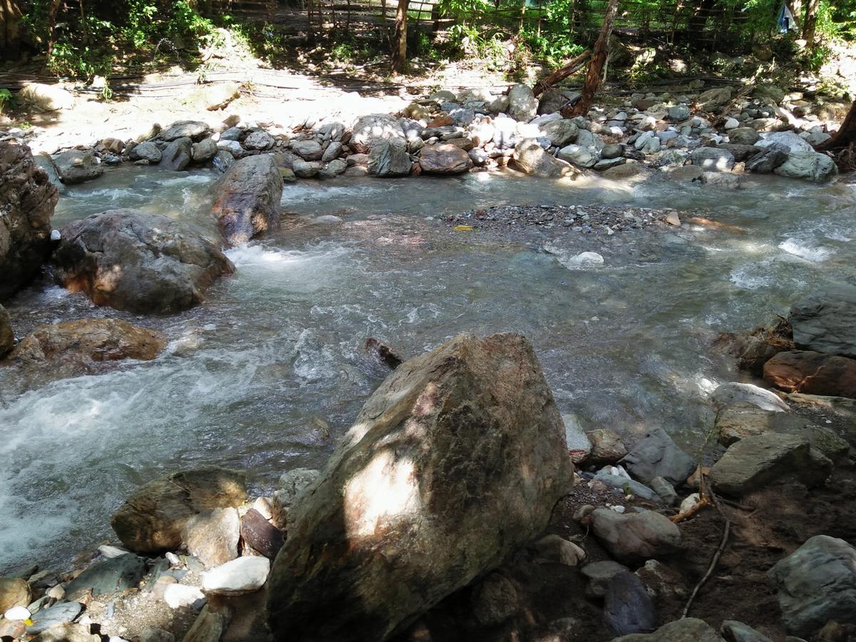 Riverside At Aninuan Accommodation And Food Puerto Galera Luaran gambar